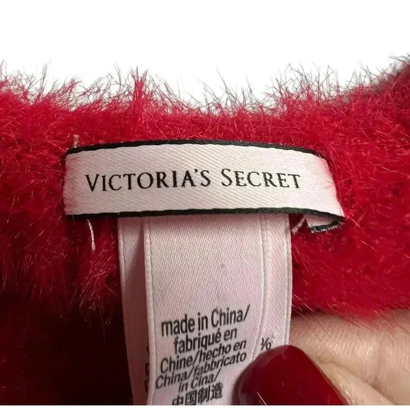 Victoria's Secret Fuzzy Sweater Red Pullover Top Rib Trim Long Sleeves Medium - Picture 2 of 9